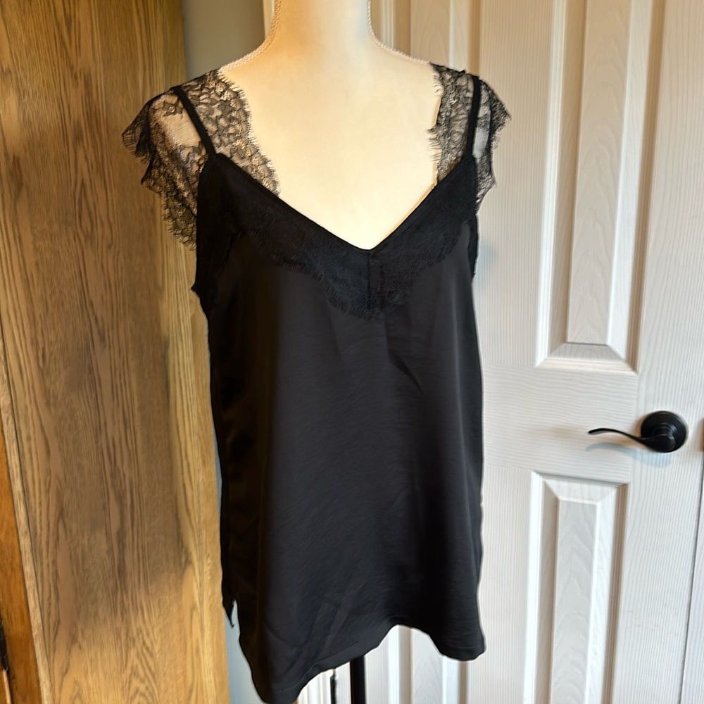 Black tank with thick laced sleeve caps